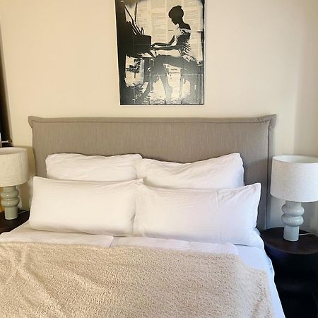 Fredys Apartments Стари Град Екстериор снимка
